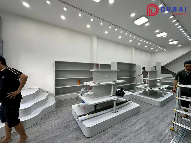 Thi Công Nội Thất Showroom